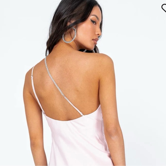 Princess Polly Blush Satin Dress With Rhinestone Strap Size 2 Never Worn - Picture 4 of 4